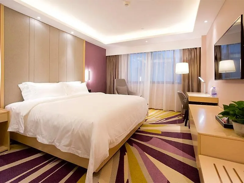 Lavande Hotel Zhengzhou Longhai West Road Subway Station