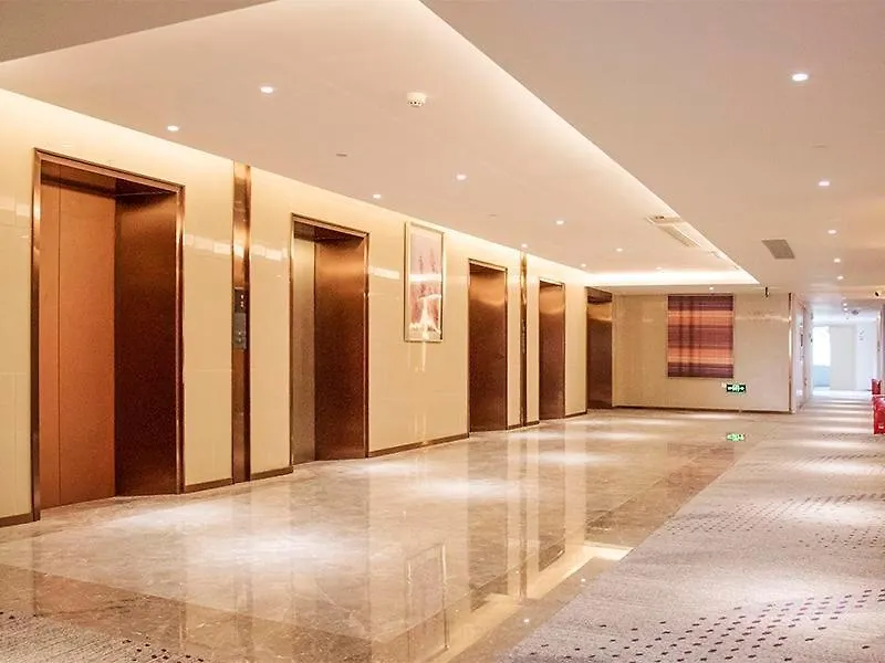 Lavande Hotel Zhengzhou Longhai West Road Subway Station 4*,