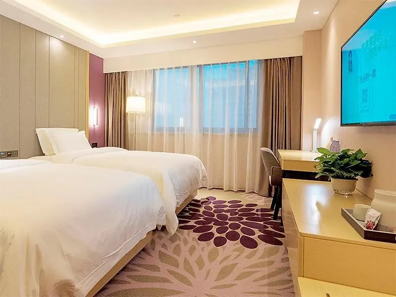 Lavande Hotel Zhengzhou Longhai West Road Subway Station